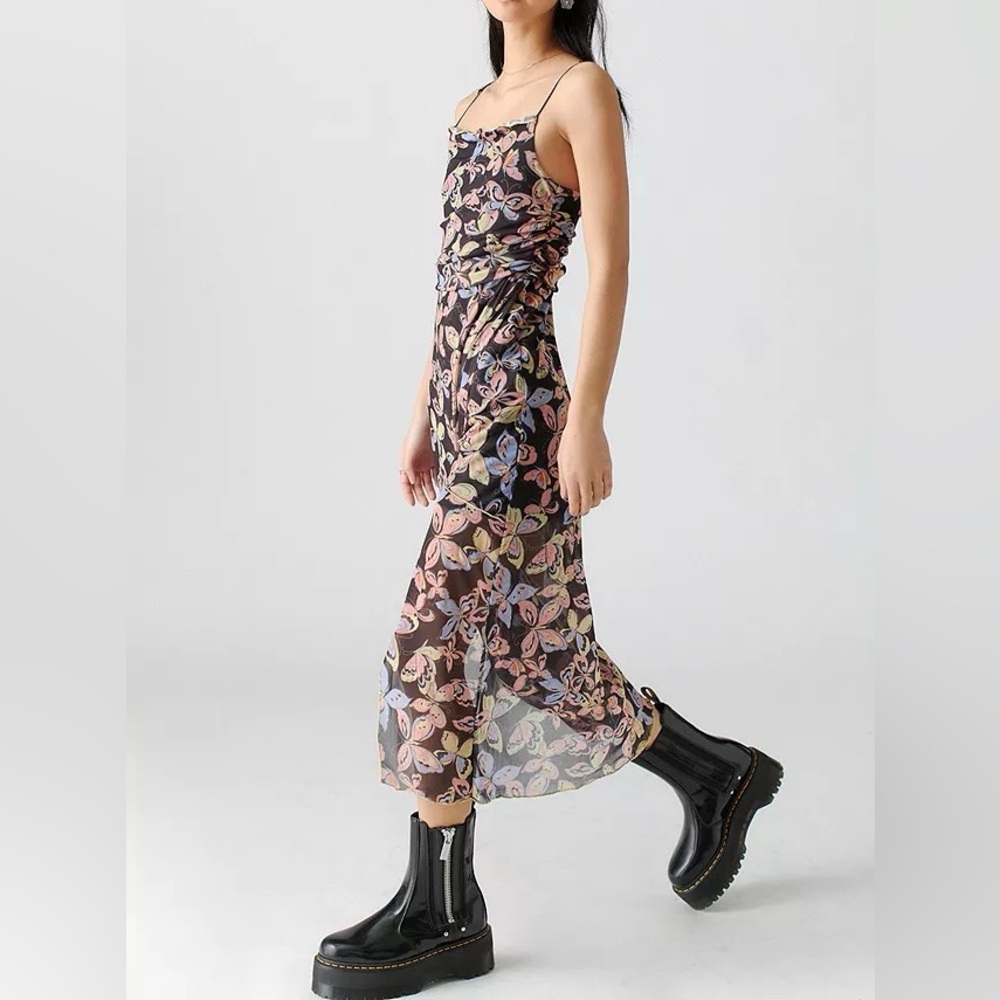 Urban Outfitters Dress - Picture 3 of 15